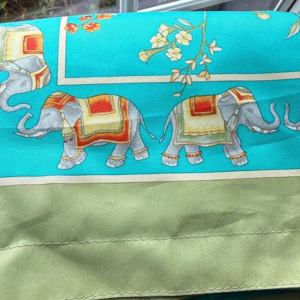 Vtg Pair Jim Thompson 100% Thai Silk Elephant Pillow Covers Turquoise 17